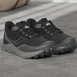 SAUCONY Peregine 12 Trail Hiking Sneaker. Black/Gray. Size 9.5